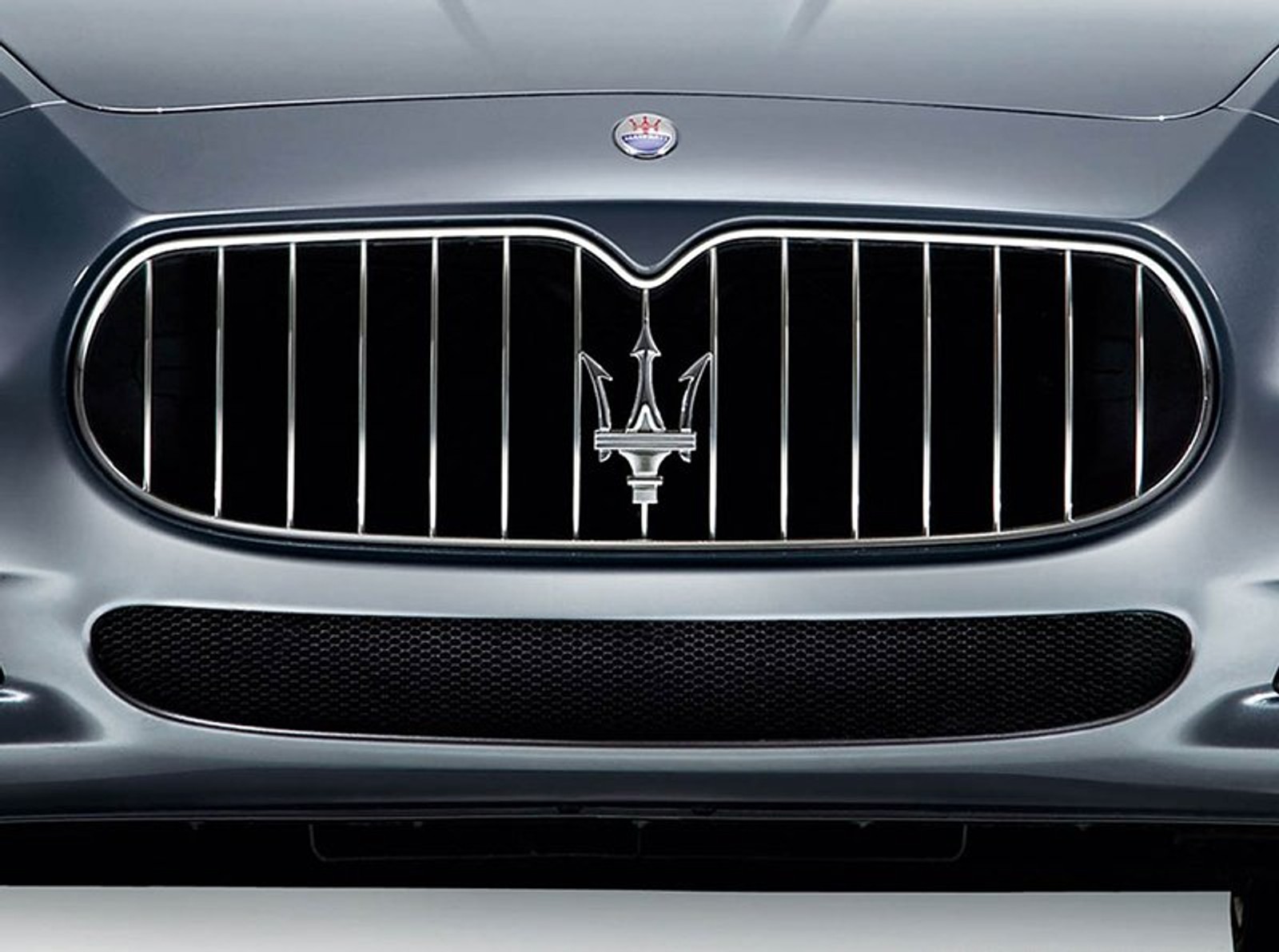 Maserati Quattroporte: kosmetyczne zmiany i mocniejszy silnik