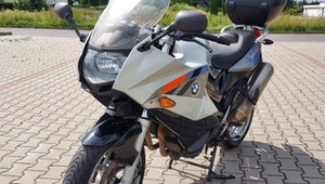 Zrób sobie motocykl drogówki. Testujemy nowe wideorejestratory 