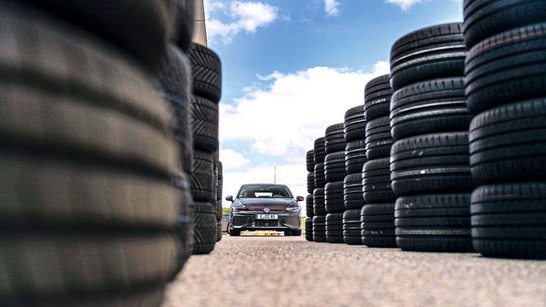 Test opon całorocznych 2025