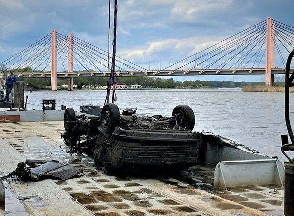 Zaskakujące odkrycie na dnie Odry. Akcja wydobycia trwała dwie godziny