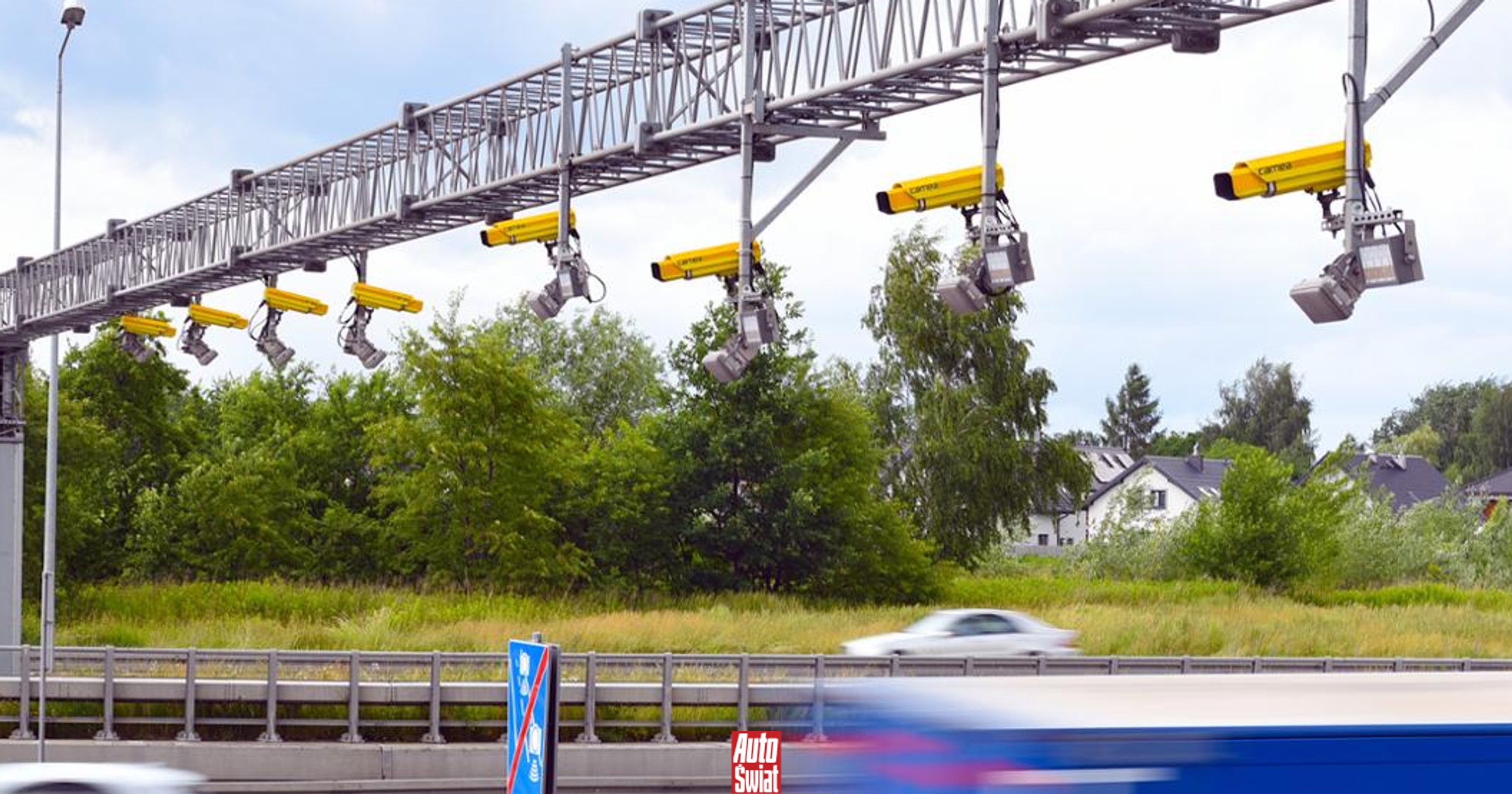 Sztuczna inteligencja w nowych fotoradarach w Grecji. Wystawiły 2500 mandatów w cztery dni