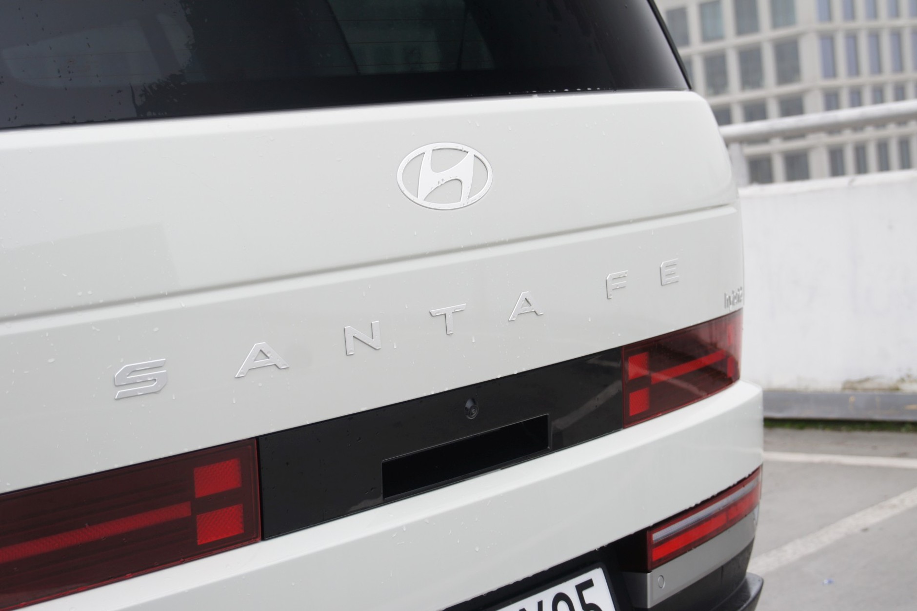 Hyundai Santa Fe Hybrid