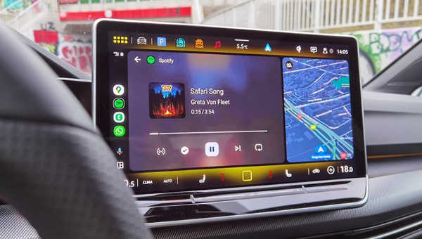 Android Auto 15.2. Google chce wrócić do korzeni