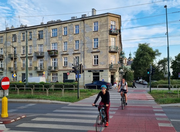 Ważny wyrok sądu w Poznaniu. W końcu ktoś wyjaśnił kwestię pierwszeństwa rowerzystów