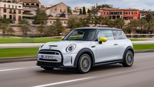 BMW musi wycofać ze sprzedaży elektryczne Mini. Powód? Ryzyko pożaru