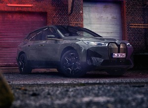 Elektryczne BMW iX w wersji "M" – 3,8 do "setki" i ponad 560 km zasięgu