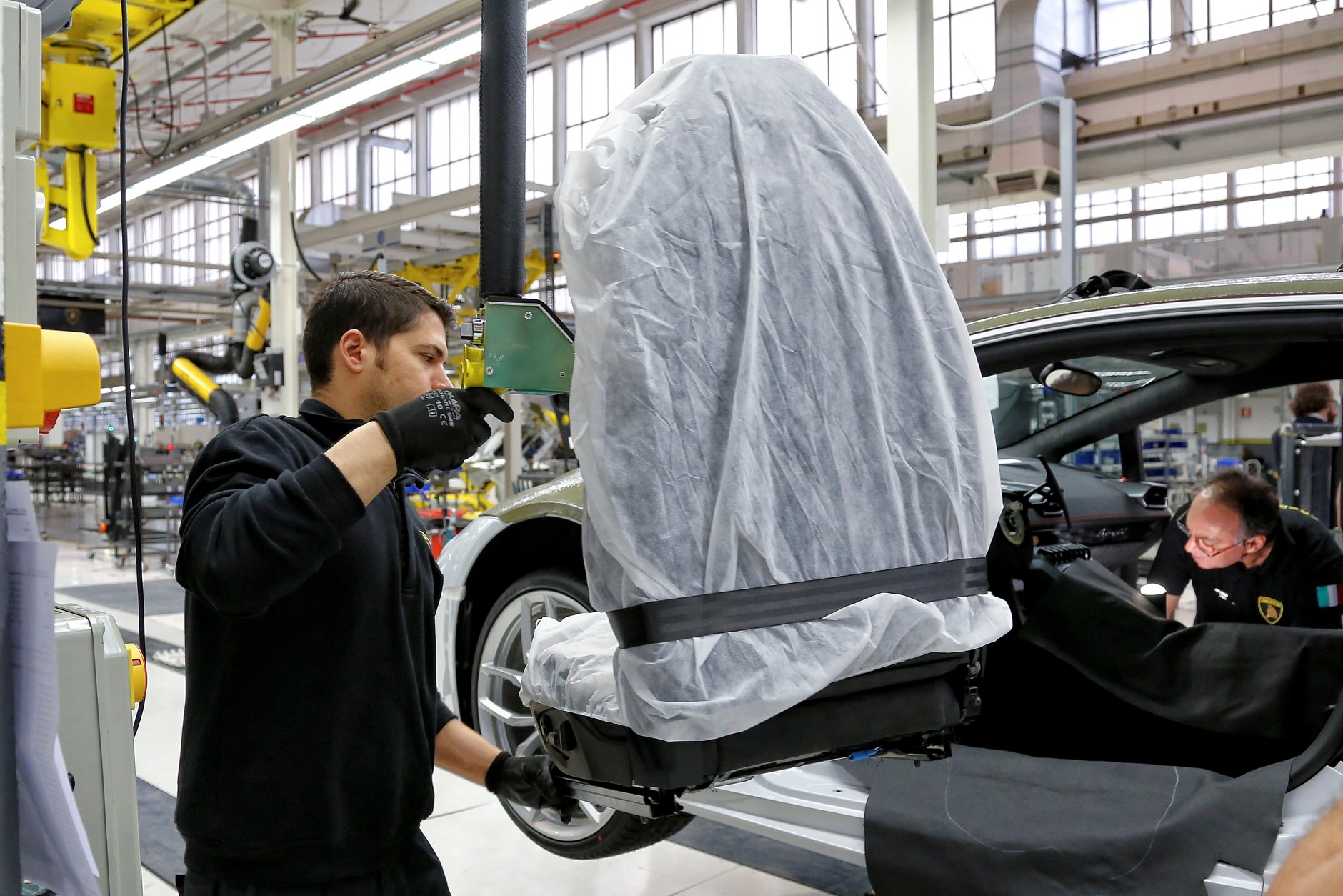Jak powstaje Lamborghini Huracan?