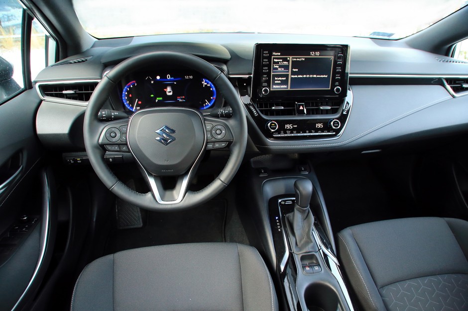 Suzuki Swace 1.8 Hybrid