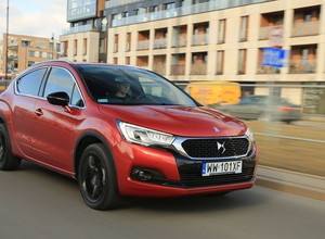DS 4 Crossback 1.2 PureTech - kompakt w terenowym stylu