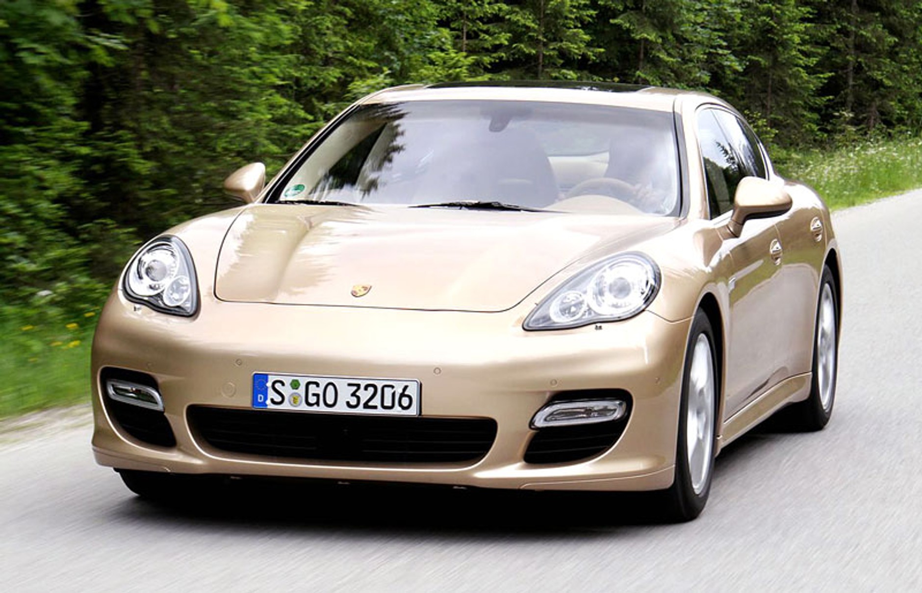 Panamera je zřejmě novým nejrychlejším sedanem Nordschleife