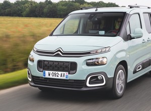 Citroen Berlingo i Peugeot Rifter - teraz to już są vany
