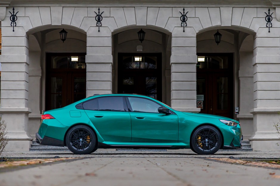 2025 BMW M5 G90