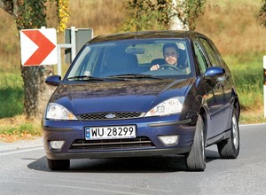Nadjeżdżał Focus, Yugo Cabrio było niedrogie, a nawigacja była na pięciu płytach CD