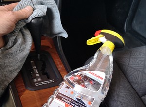 Zdezynfekuj auto! Jak i dlaczego warto to robić?