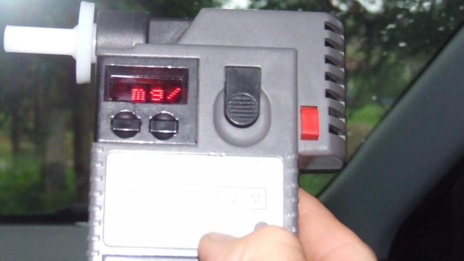Obraz pochodzący z serwisu https://olkusz.policja.gov.pl/kol/aktualnosci/45371,Ujecie-obywatelskie-nietrzezwego-kierowcy.html