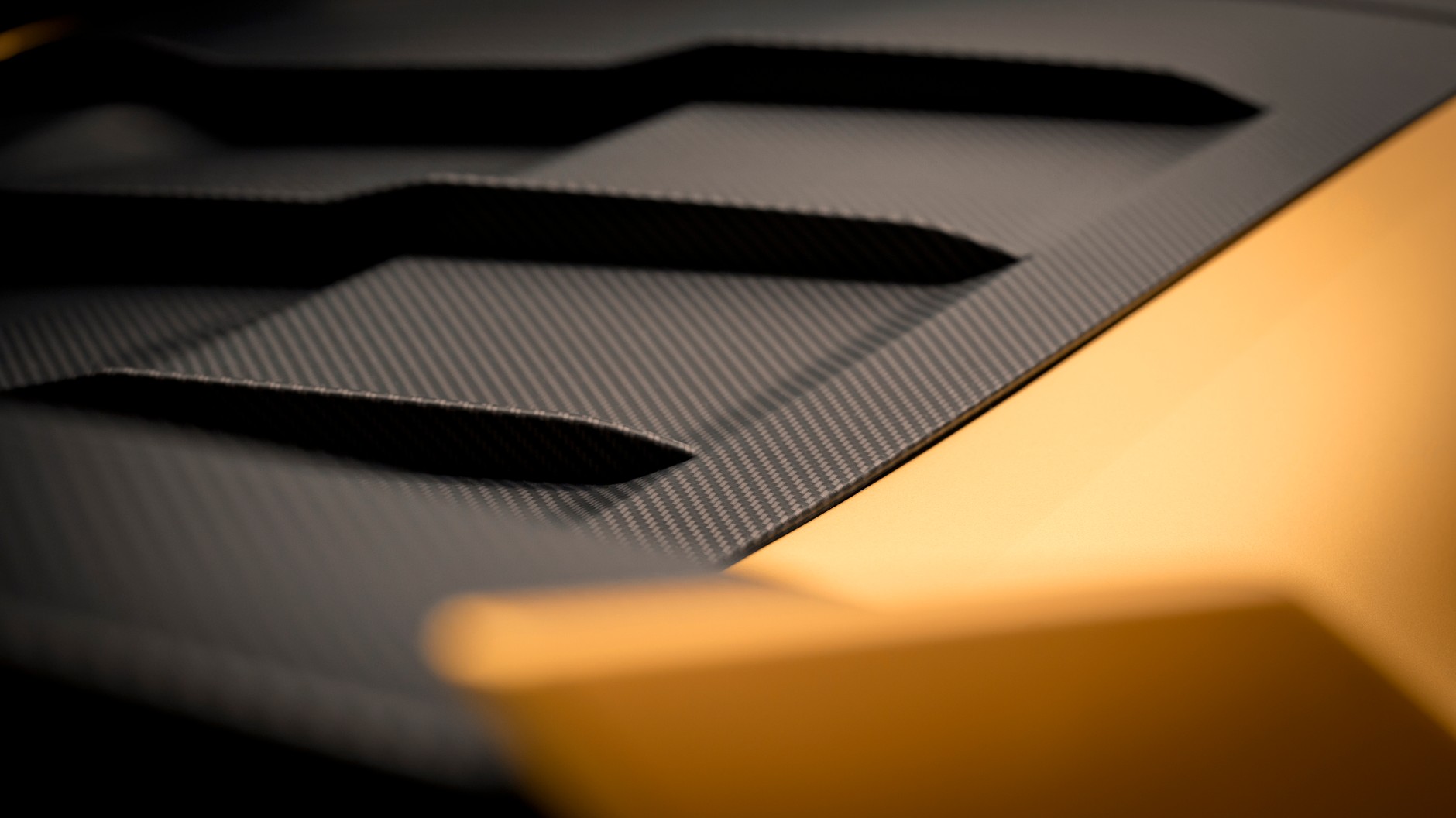 Aston Martin Valiant