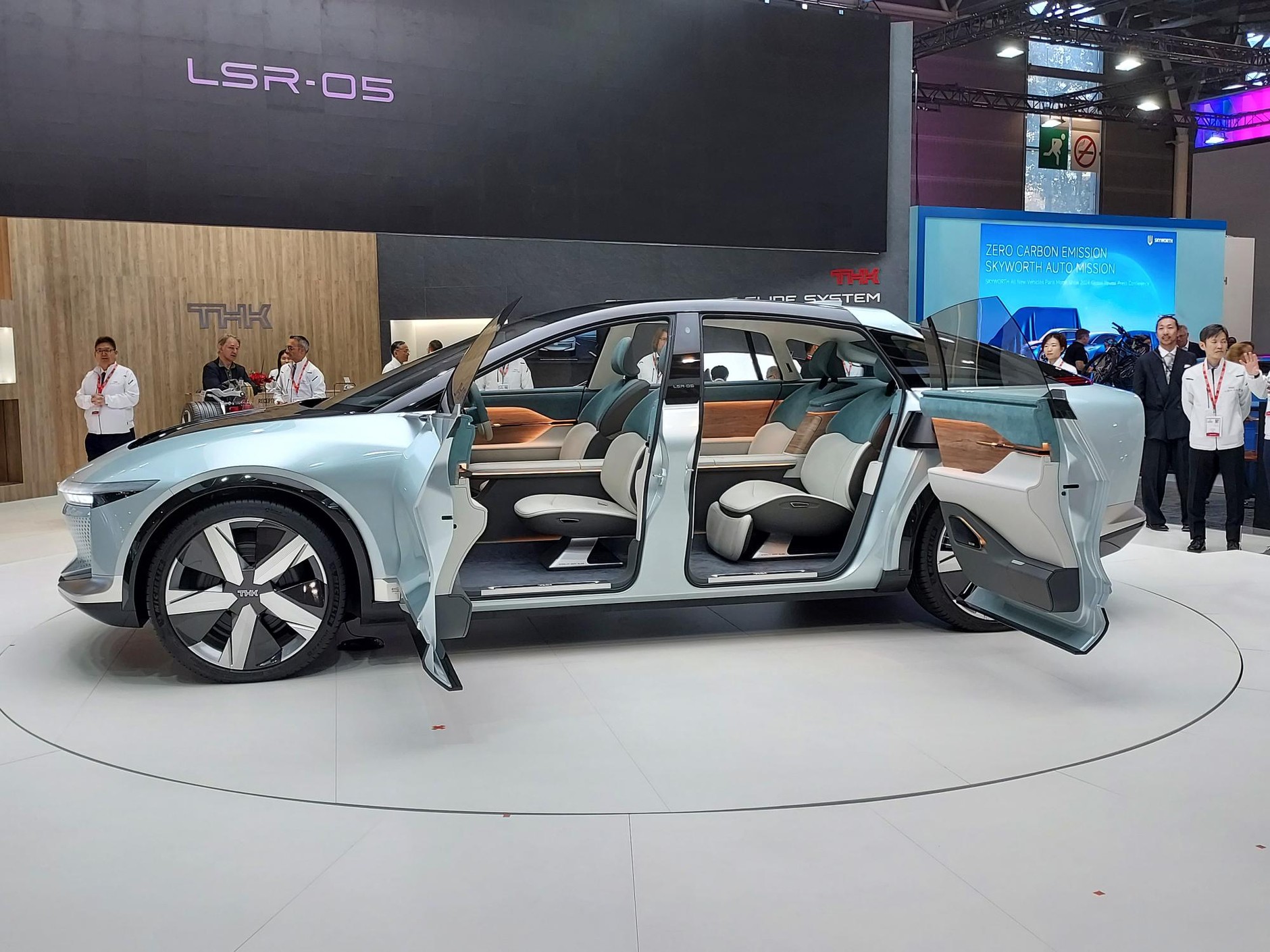 Salon samochodowy w Paryżu 2024