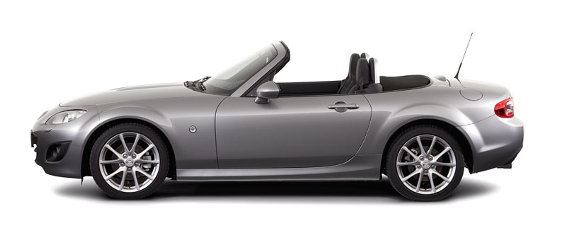 Mazda MX-5 Roadster Coupé: przyjemność przez 365 dni w roku