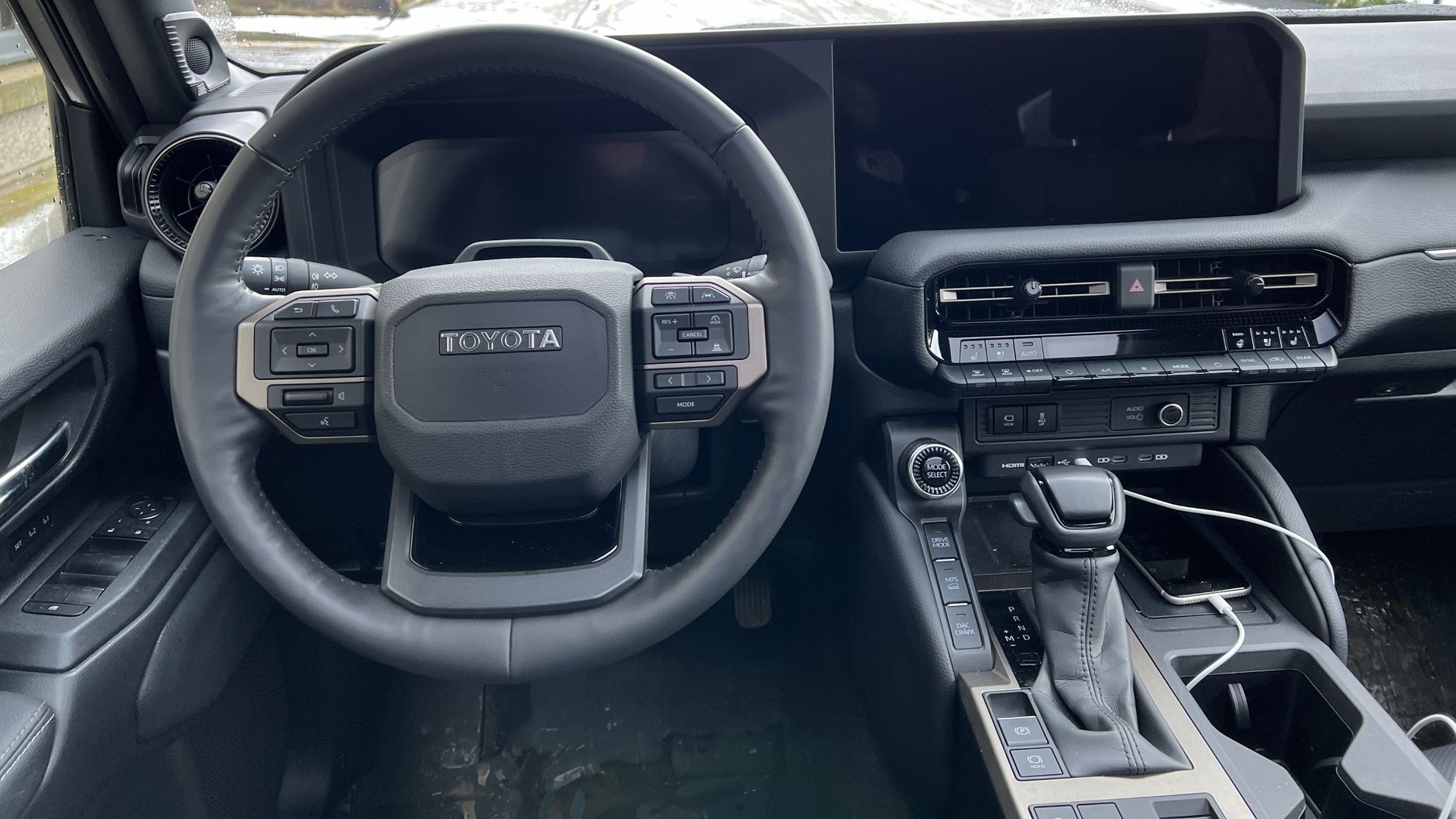 Toyota Land Cruiser (seria 250; na rynku od 2024 r.)