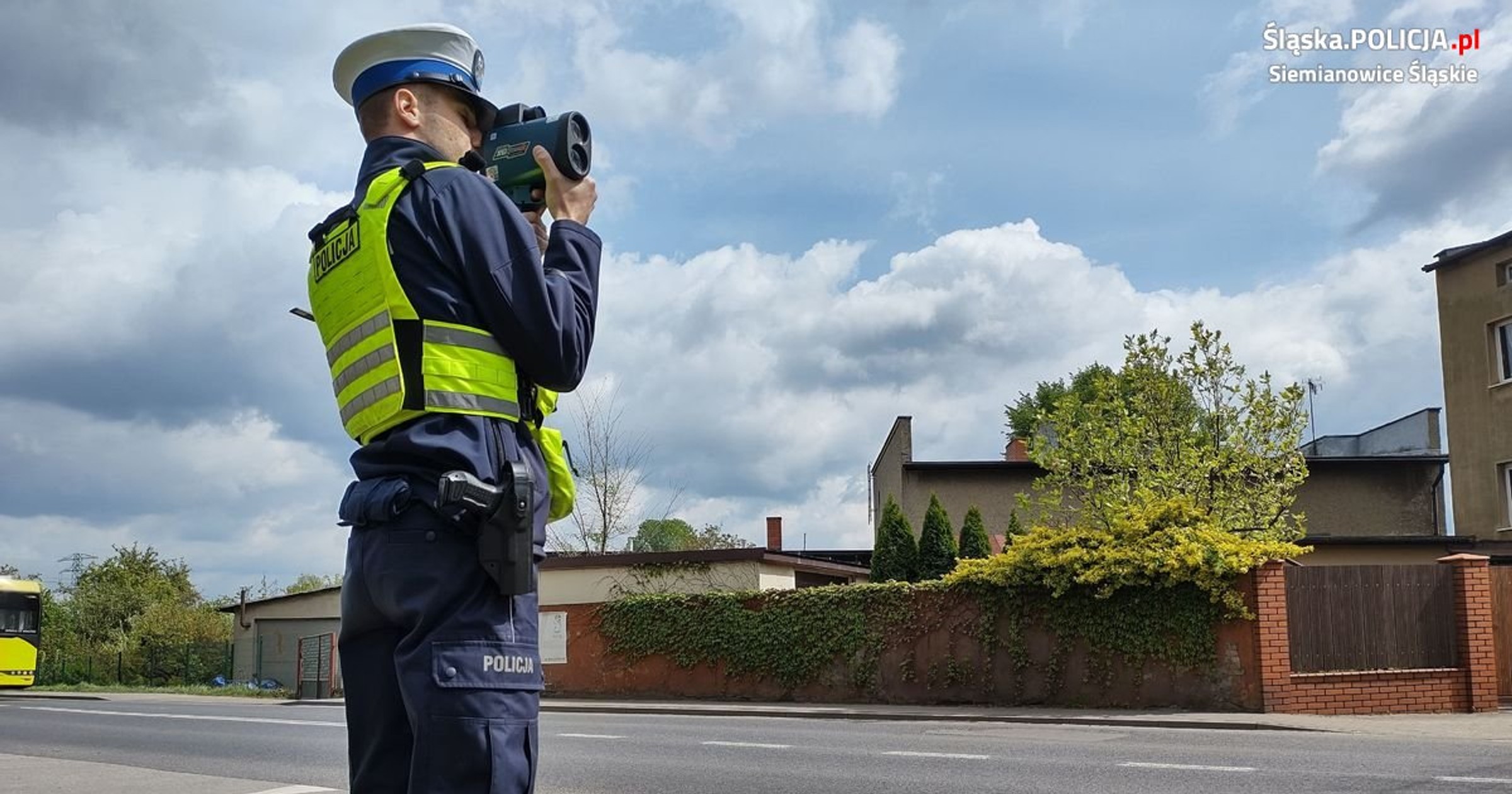 Obraz pochodzący z serwisu https://siemianowice-slaskie.policja.gov.pl/k23/informacje/wiadomosci/384428,Podsumowanie-ogolnokrajowych-dzialan-quotPredkoscquot.html