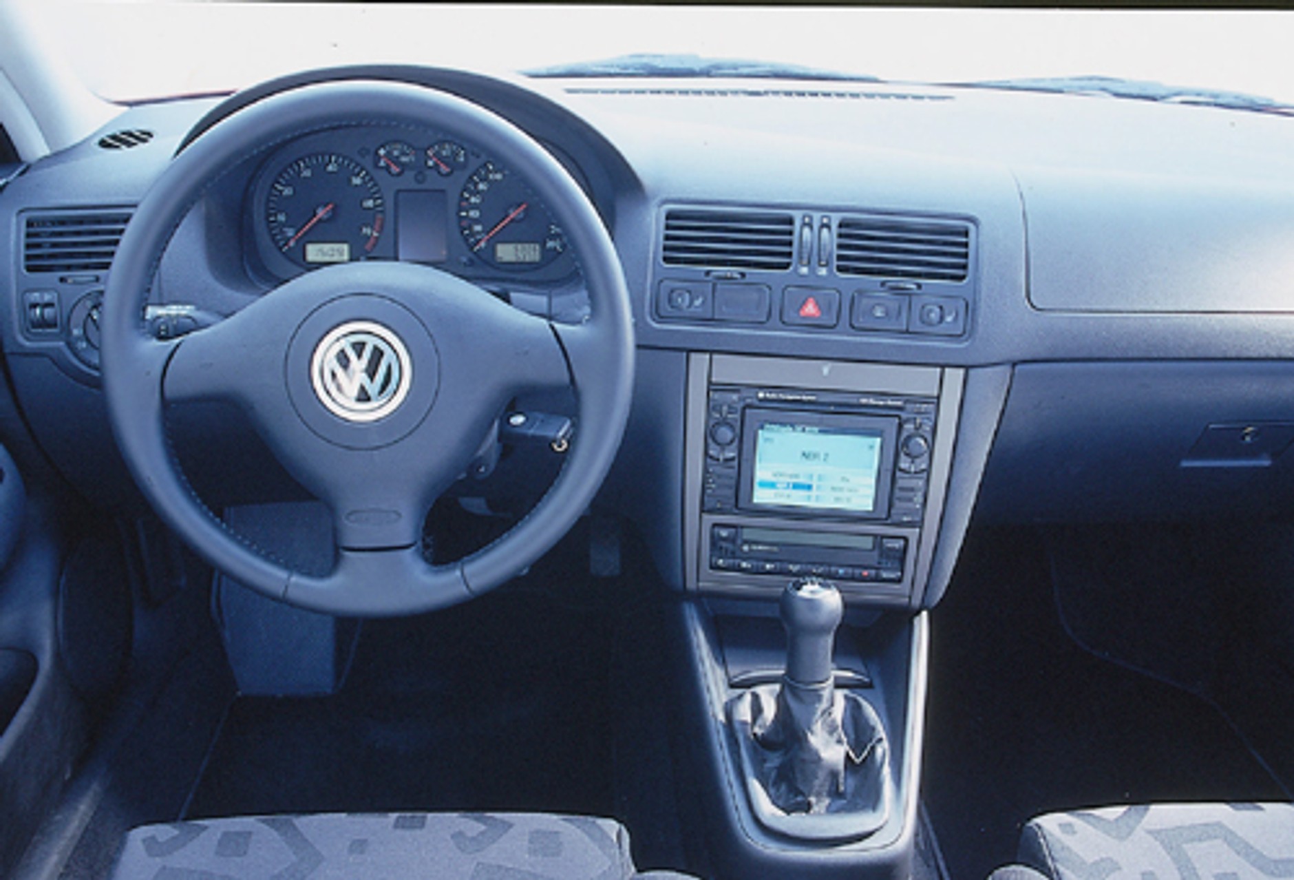 Ford Focus, Opel Astra II, Seat Toledo II, VW Bora - Który spodoba się rodzinie?