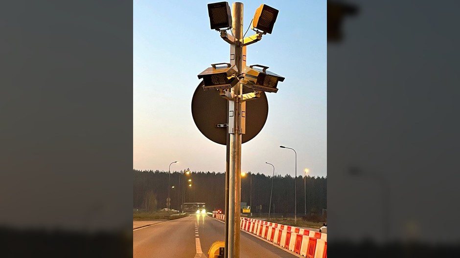 Kamery do kontroli opłat systemu e-TOLL