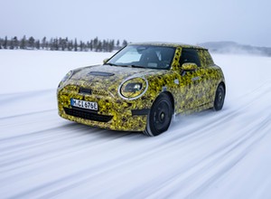 Nowe Mini testowane na śniegu i lodzie. Premiera w 2023 r.