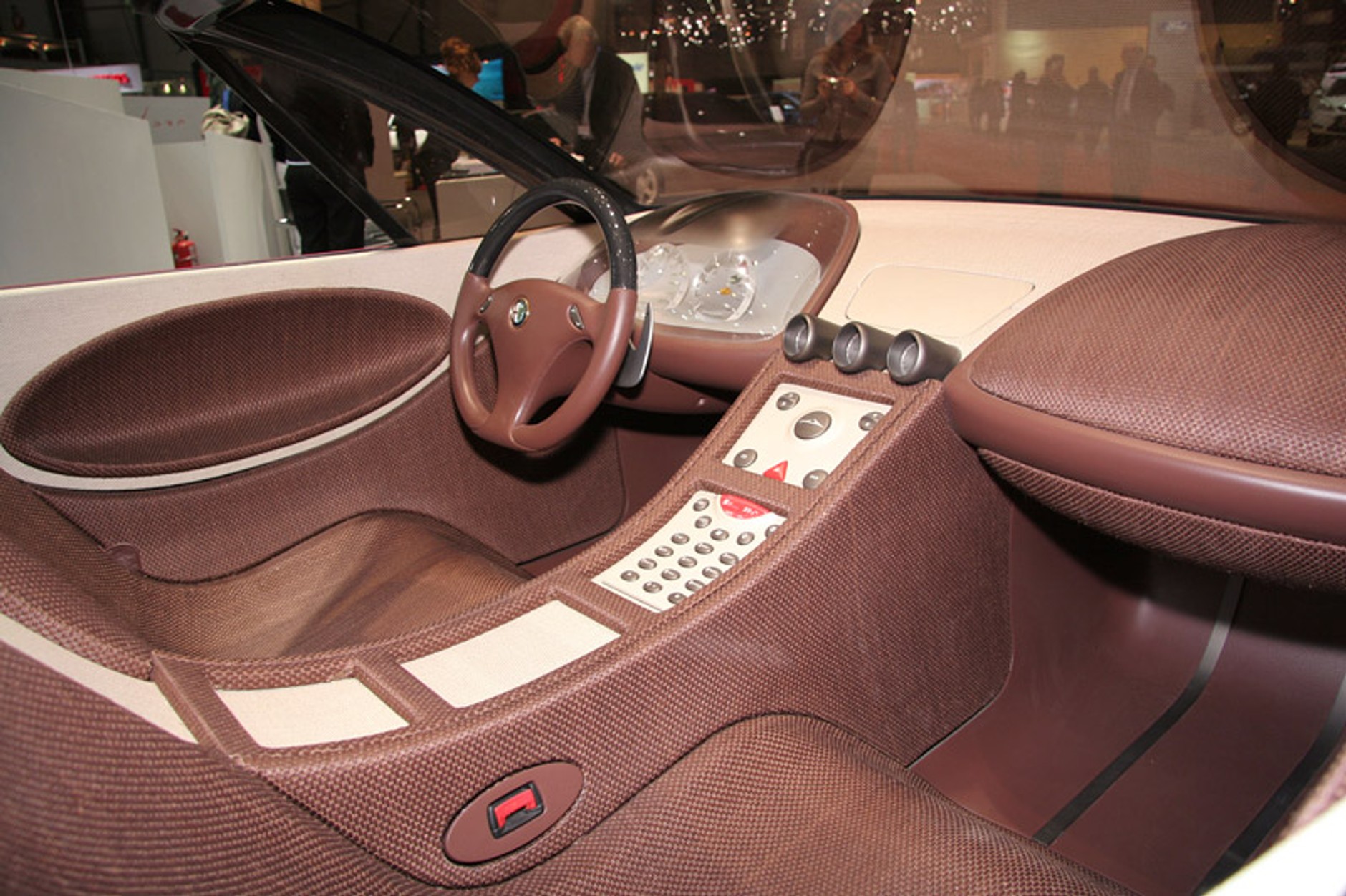 Genewa 2008: Fioravanti Vola – jubileuszowy koncept