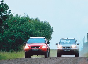 Honda CR-V kontra Nissan X-Trail - Kto zdobędzie szczyt niezawodności?