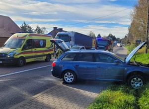Wypadek w Boguchwale. Audi i Mercedes zablokowały krajową "19-kę"