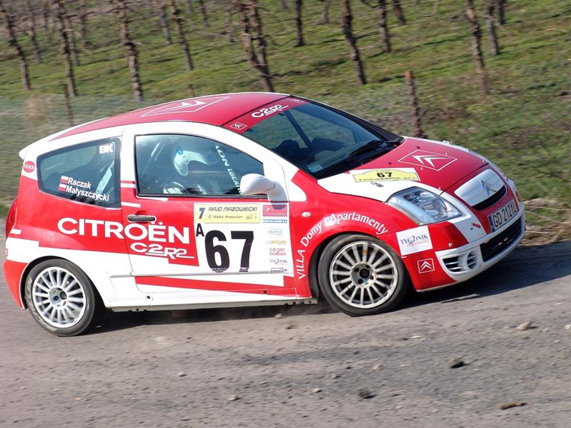 Rajd Mazowiecki 2007: Maciejewski królem wiosny (fotogaleria)