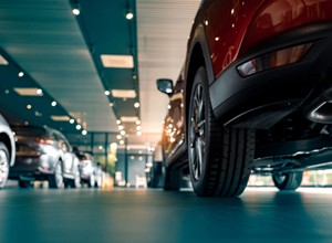 Rejestracje samochodów osobowych w kwietniu: spada Toyota, mocno rośnie MG