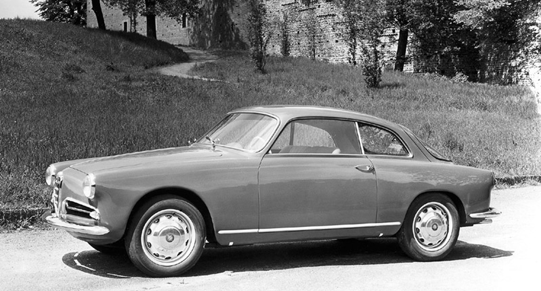 Historia marki Alfa Romeo w fotografii (1950-2000)