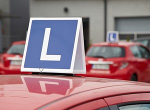Błędne pytania na egzaminie na prawo jazdy. Przez to kilkaset osób mogło nie zdać