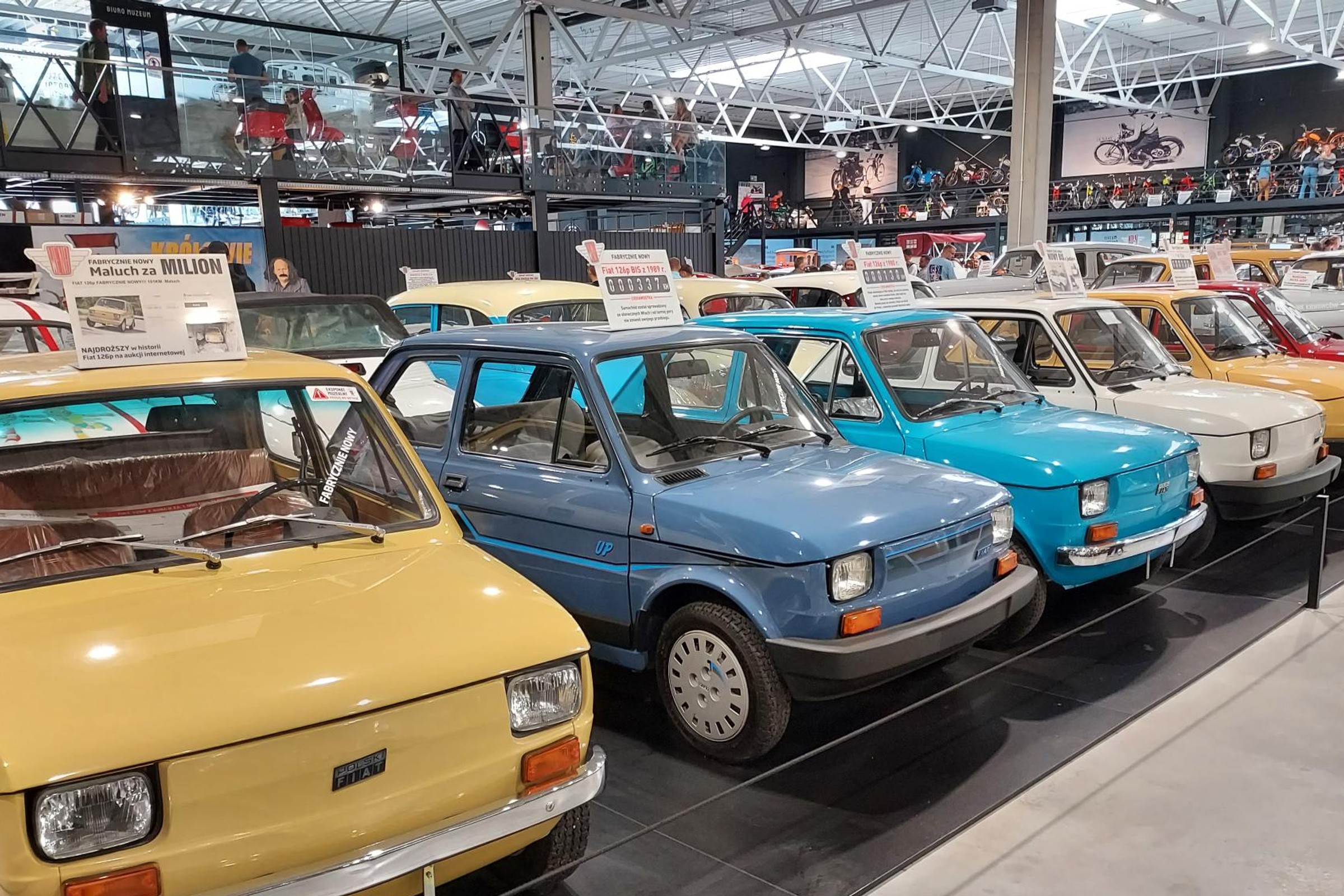 Jak nazywały się Duży Fiat, Maluch, Syrena, Trabant czy Wartburg? Pytamy o prawdziwe nazwy