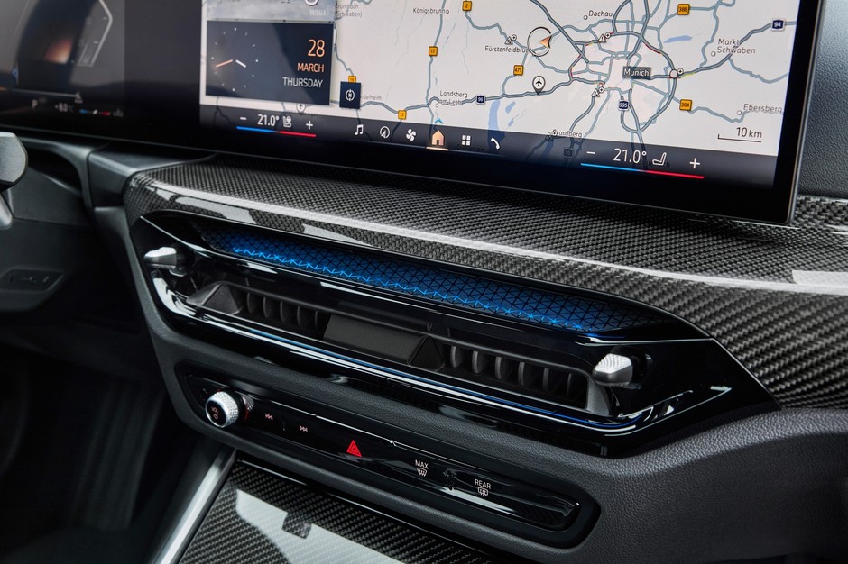 Nowy panel nawiewów w odświeżonym BMW serii 3