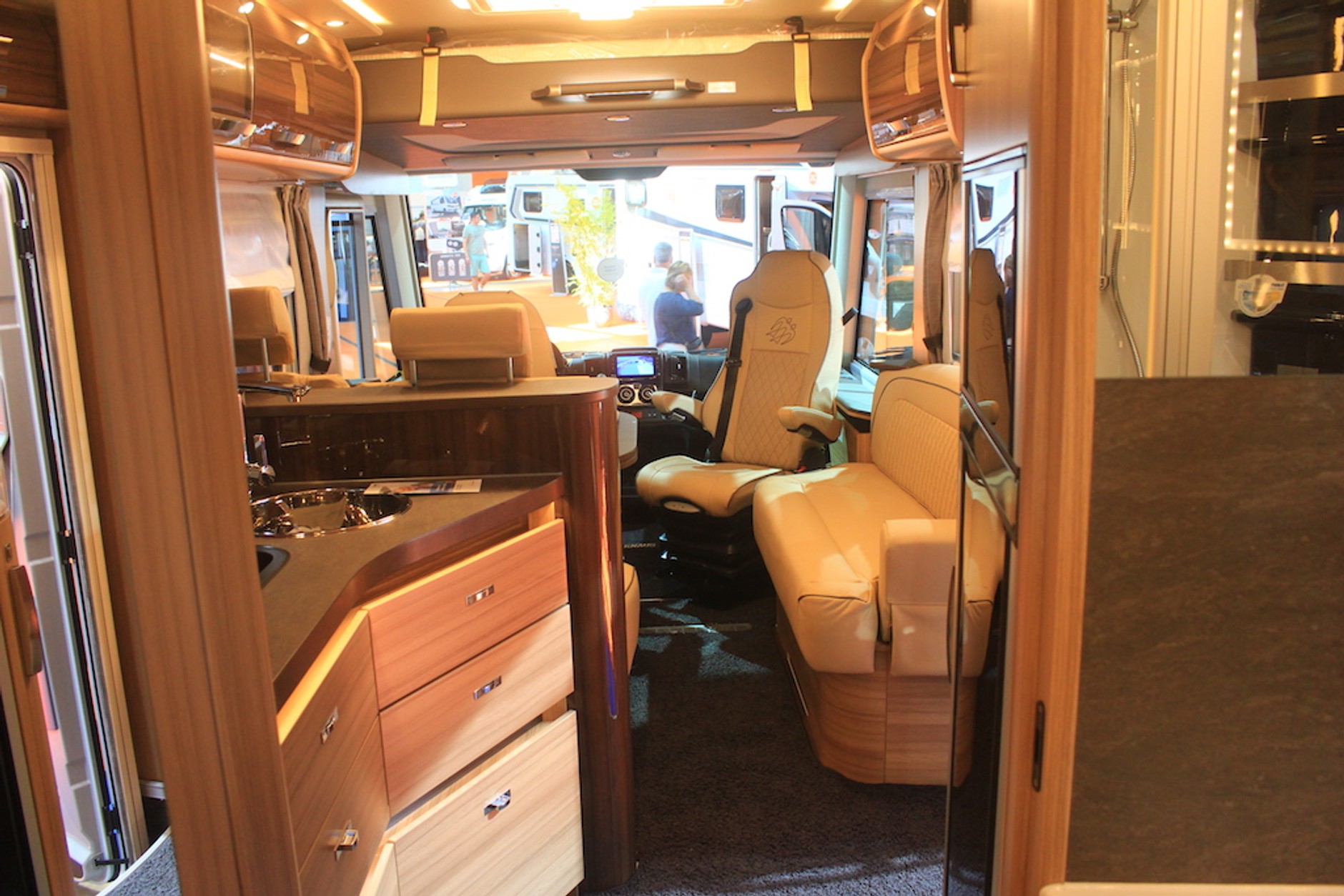 Caravan Salon – targi kamperów w Dusseldorfie