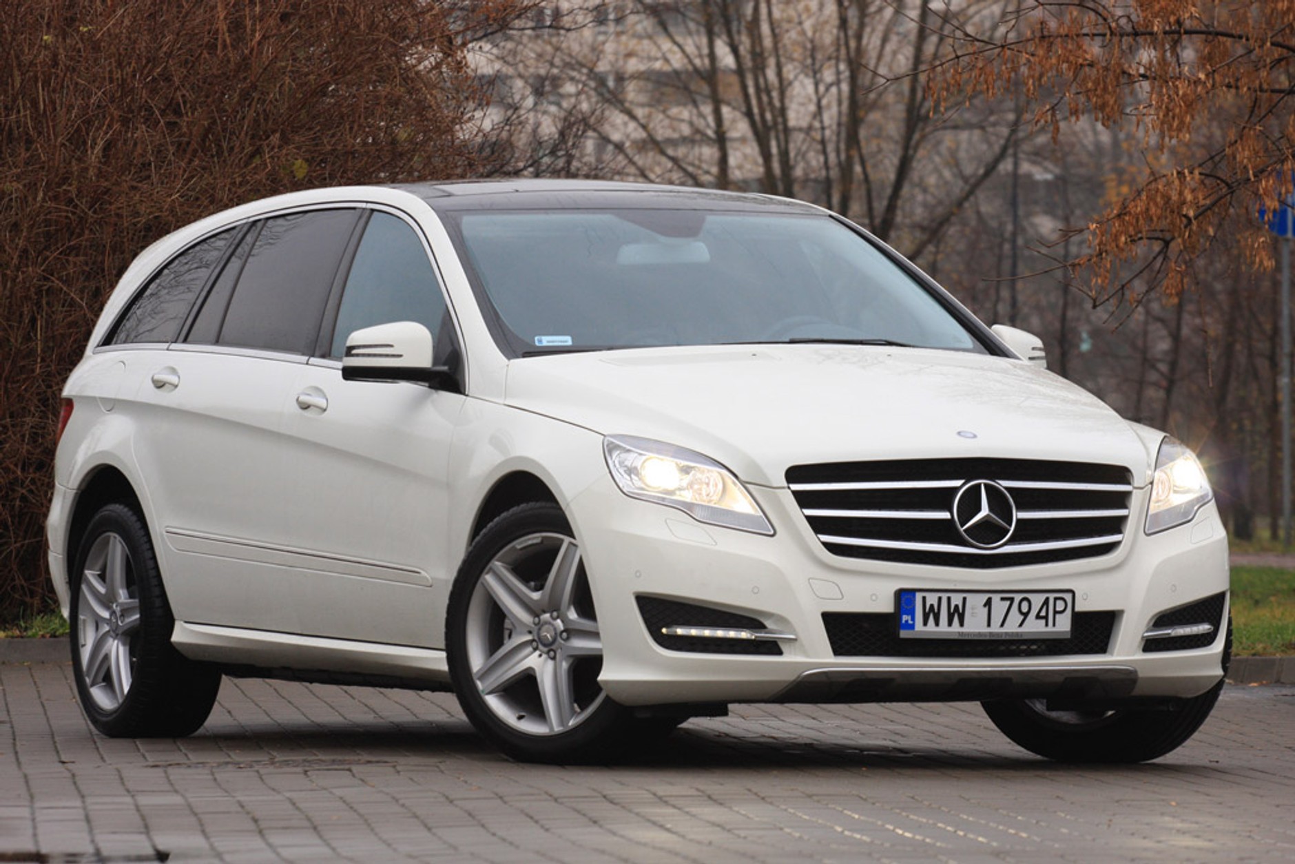 Mercedes R 350 CDI: luksusowy autobus dla siedmiorga