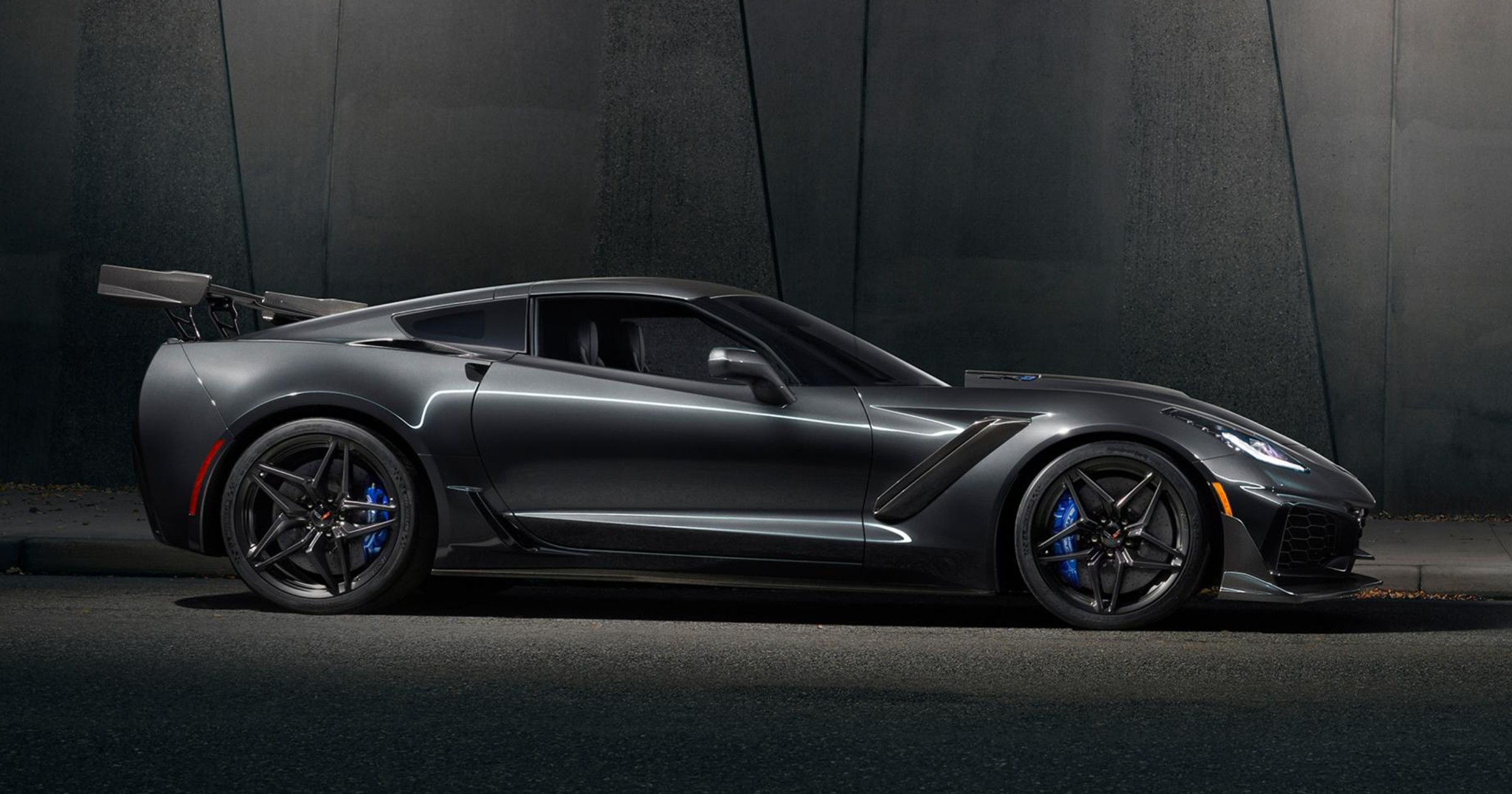 Corvette ZR1 – 755-konny postrach z USA