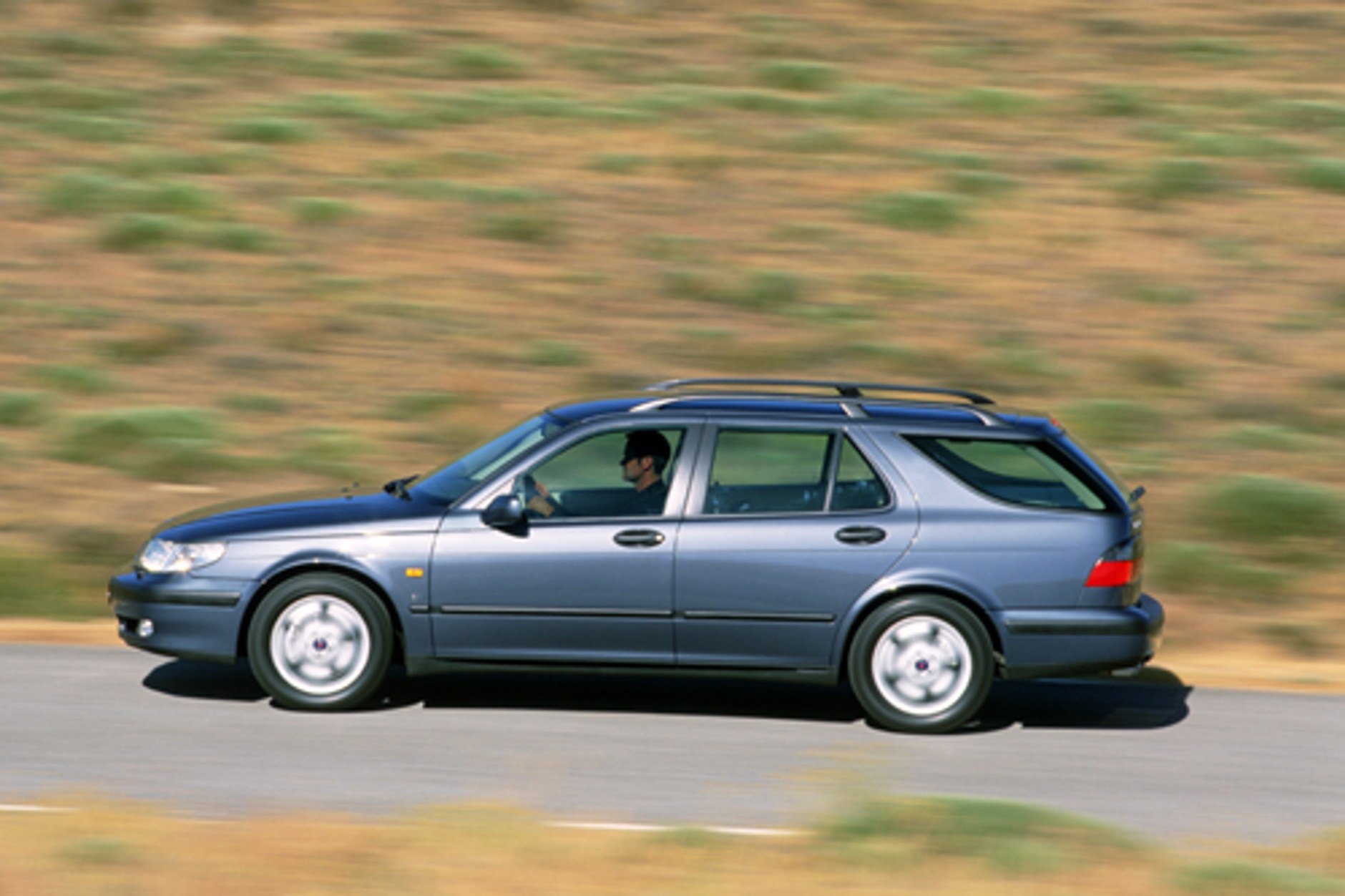 Saab 9-5 2.3 Turbo - Niebanalne rozwiązanie