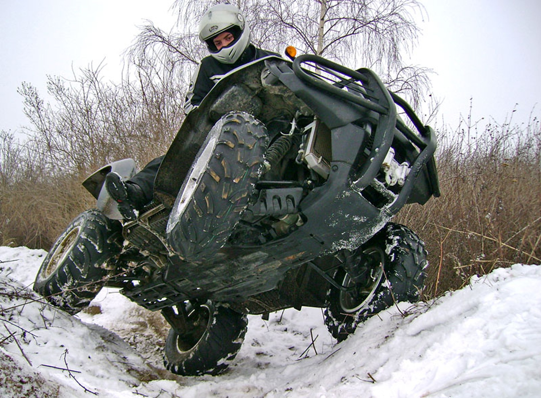 Suzuki Kingquad LTA 750 AXi LE 4x4 – śnieżne szaleństwo