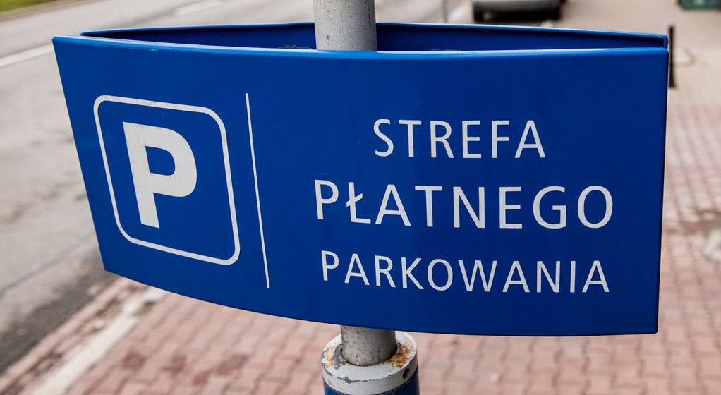 Gminy uzdrowiskowe walczą o możliwość pobierania opłat za parkowanie także w święta i dni wolne od pracy
