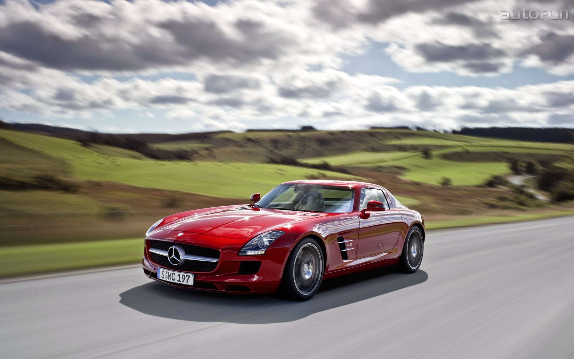 Mercedes SLS AMG
