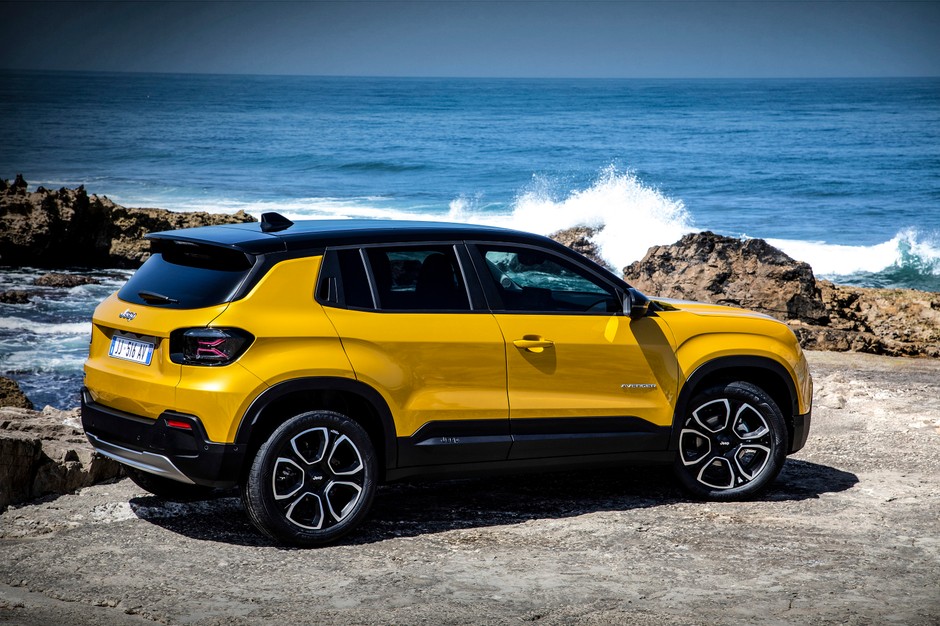 JeepAvenger 1