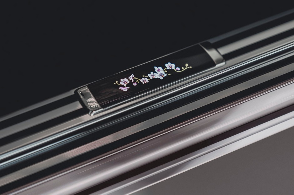 Rolls-Royce Phantom Orchid