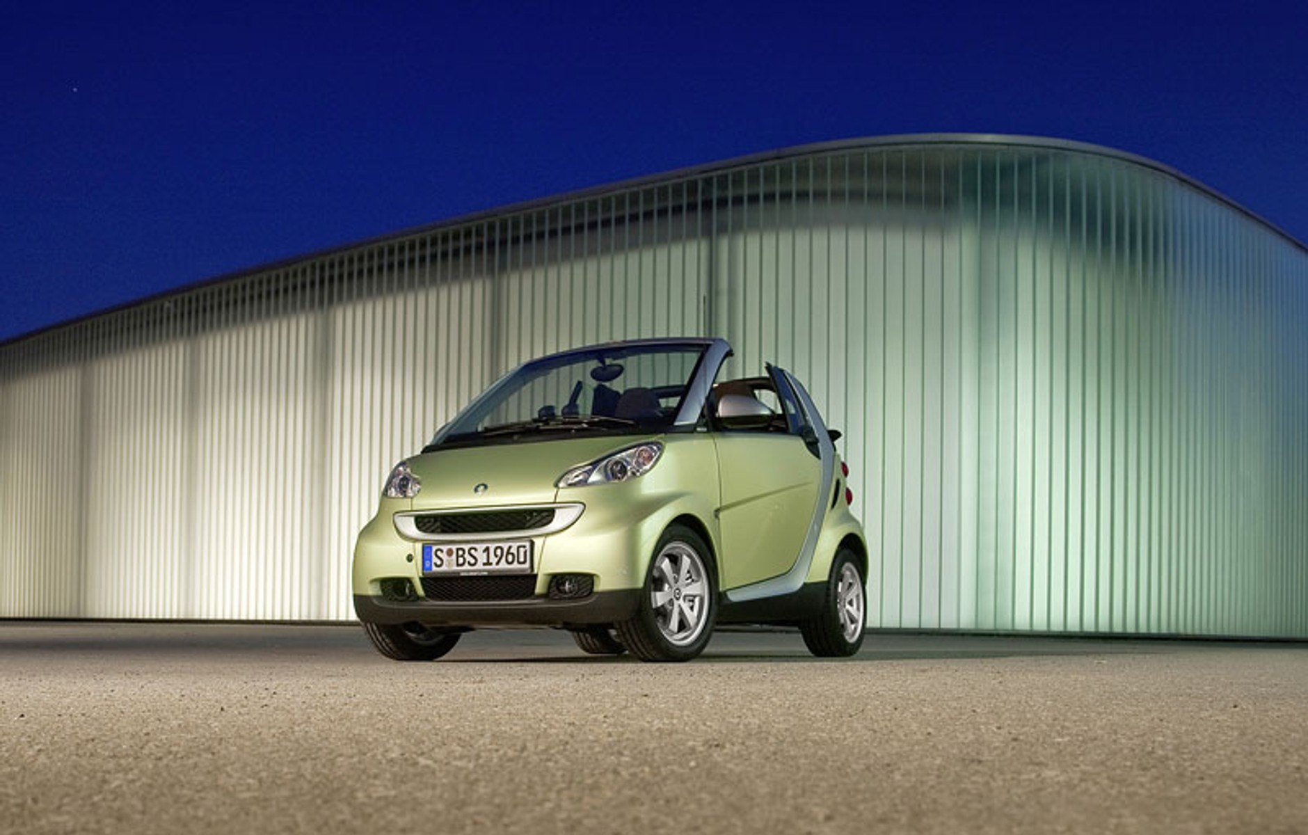 Smart świętuje sukces w USA