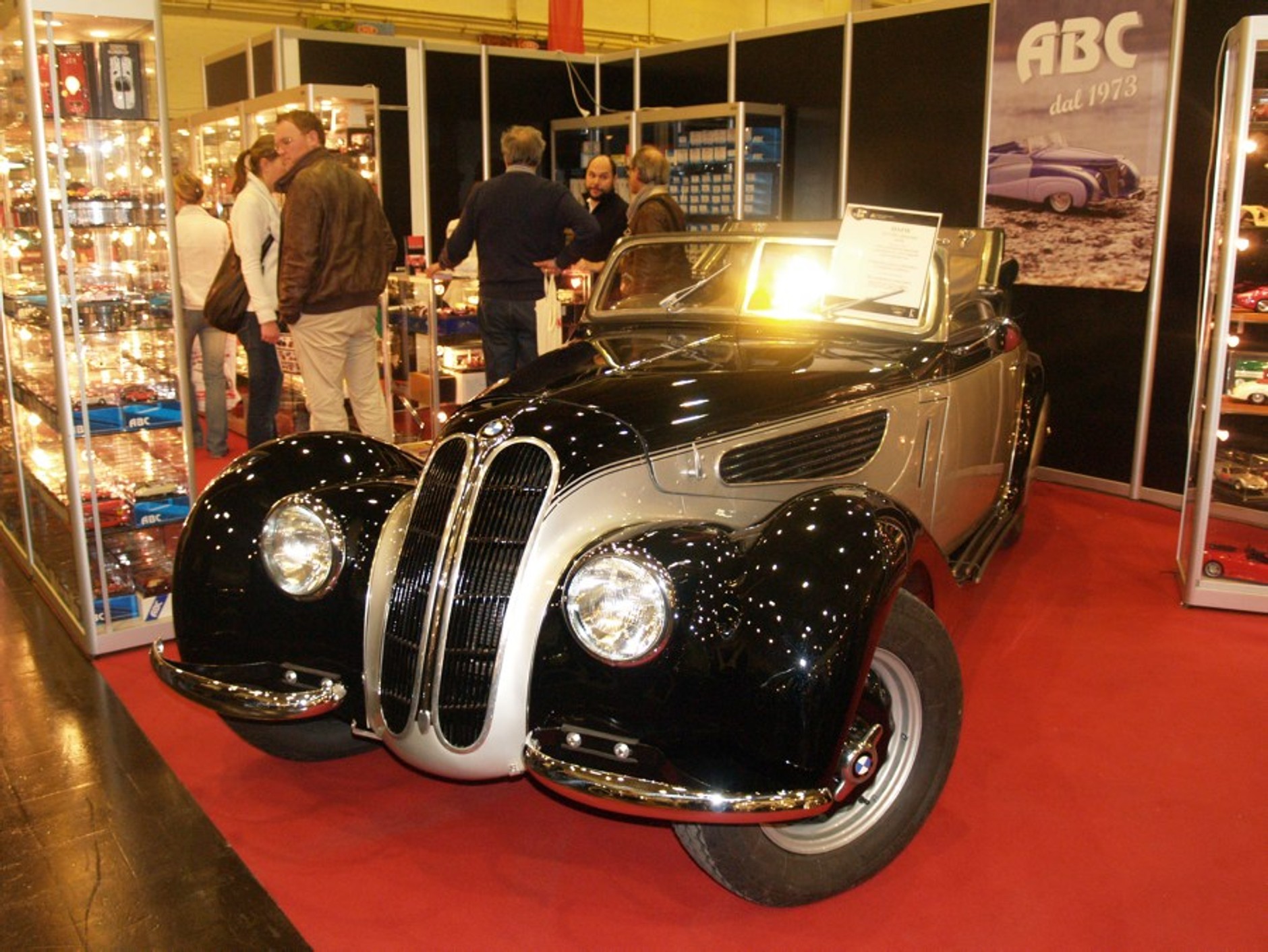 Techno Classica Essen: czyli targi aut zabytkowych