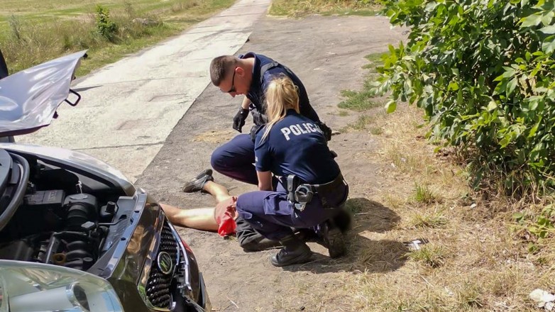 Policjanci ze Wschowy zatrzymali po pościgu 21-latka podejrzewanego o kradzież Porsche Cayenne