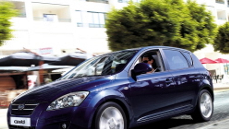 Genewa 2009: osiemnaście samochodów na stoisku Kia