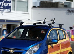 Chevrolet Spark w drewnie